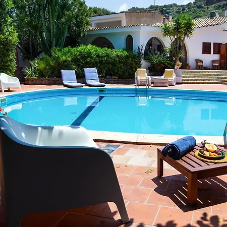 Relais Le Nereidi Πανσιόν