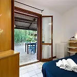 Affittacamere Relais Le Nereidi 4*