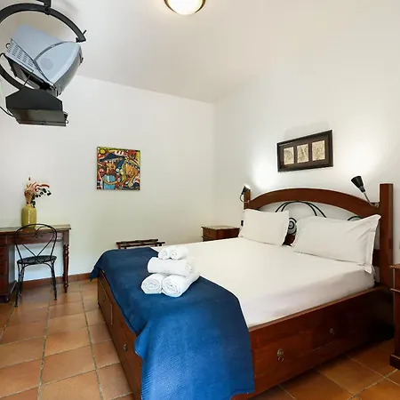 Relais Le Nereidi Affittacamere 4*
